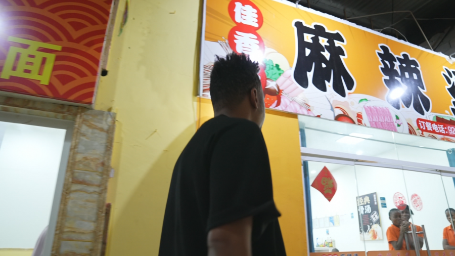 La alta presencia de empresas chinas en Angola preocupa a la población.