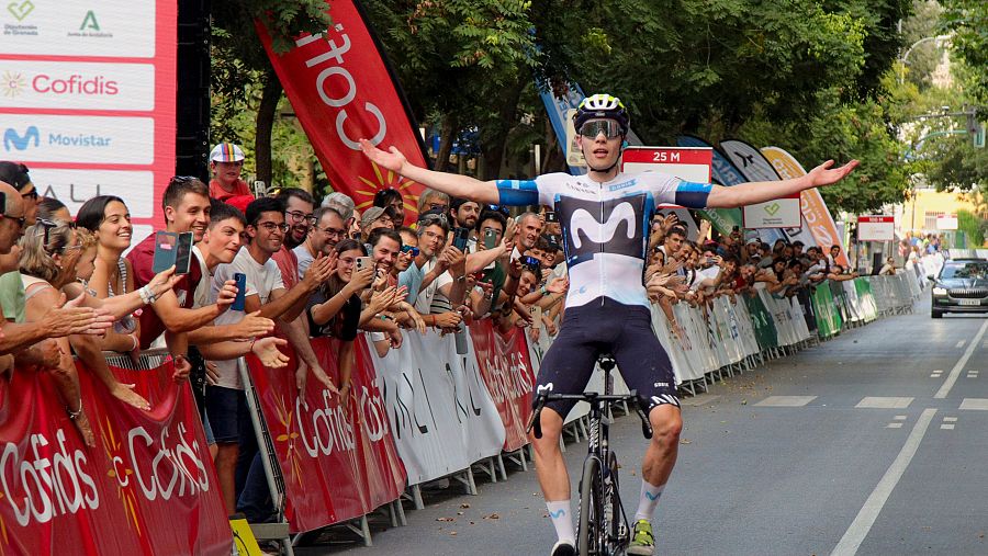 Iván Romeo, ciclista de Movistar Team para el Tour de Francia 2025