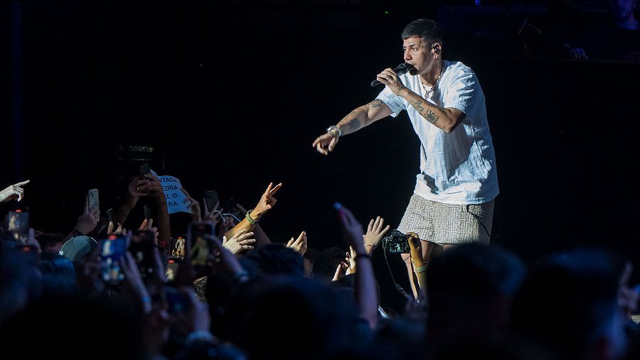 El rapero argentino Duki durante el concierto del Starlite Festival en junio de 2025 en la localidad malagueña de Marbella.