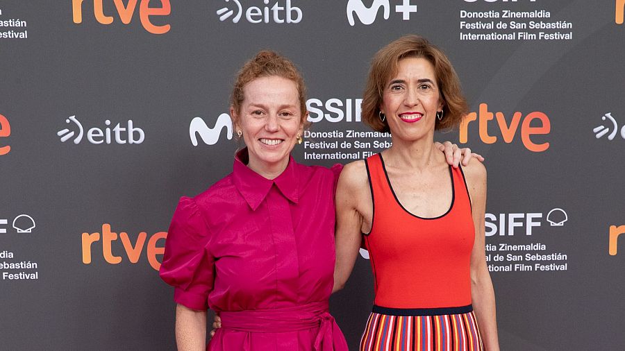 María Vázquez y Mercedes Gamero, actriz y productora de 'Rondallas', otra gran historia que se verá en el Velódromo