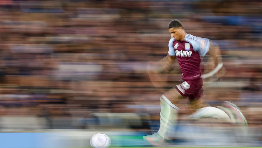 Rashford llega tras estar cedido en el Aston Villa.