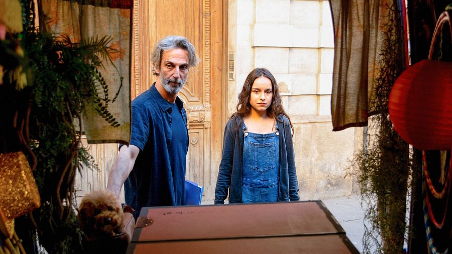 Ernesto Alterio y Gala Amyach en una escena de 