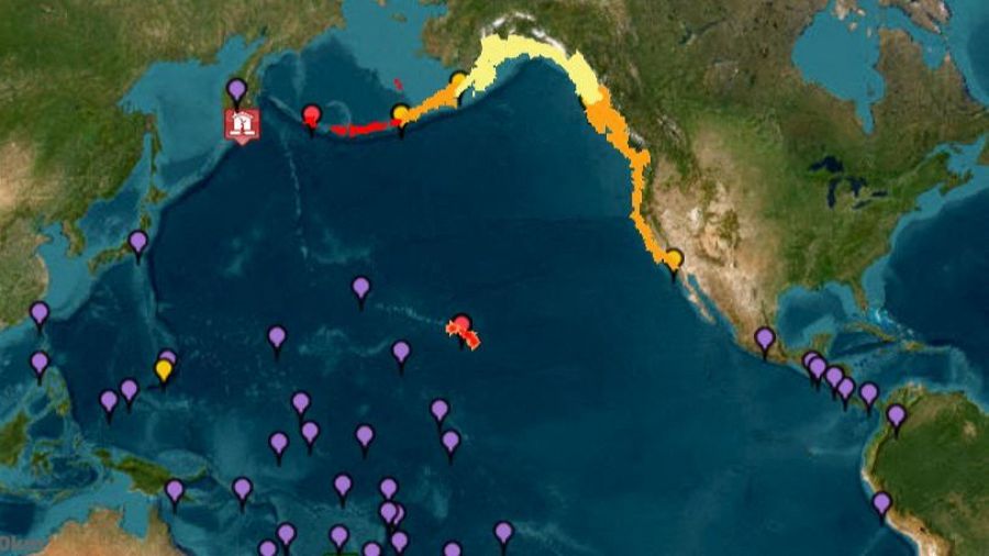 En esta imagen, del Sistema de Alerta de Tsunamis de la Administración Nacional Oceánica y Atmosférica (NOAA), muestra las advertencias de tsunami (en rojo), avisos (en naranja), vigilancias (en amarillo) y amenazas (en púrpura)