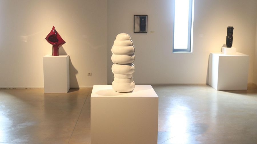 Diverses de les escultures que va fer Marcel Martí explorant diferents materials