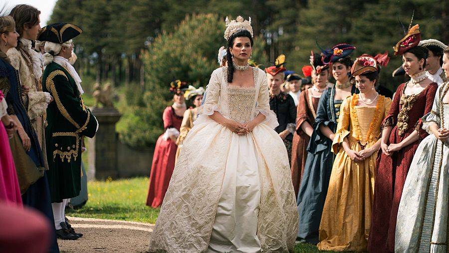 Victoria luce su espectacular vestido de novia en 'Valle Salvaje'