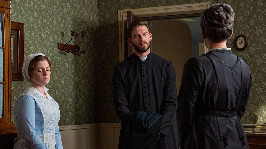 La Promesa: Cristóbal no acepta la estancia de Samuel en palacio