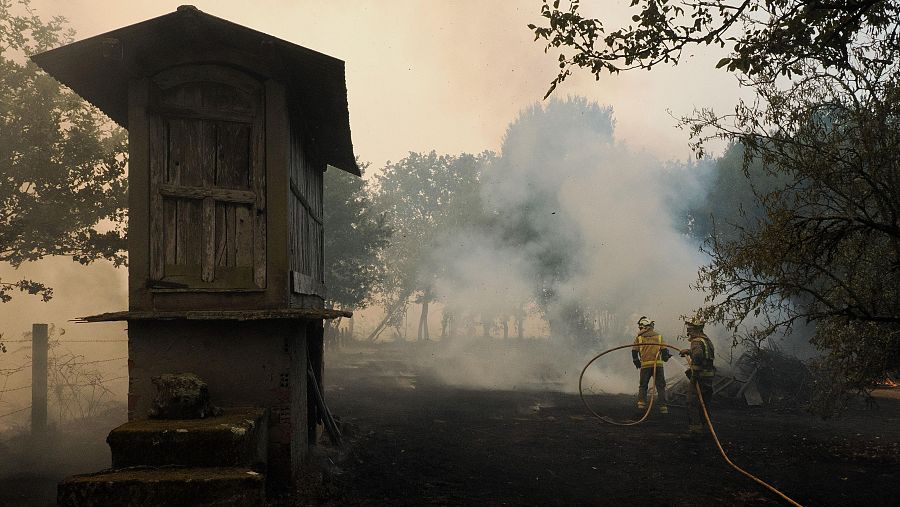 Declarado el nivel 2 por un incendio en Toques (A Coruña), con 200 hectáreas arrasadas.