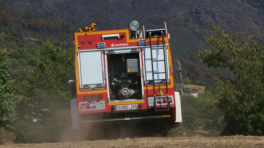 Un camión de bomberos en Bendollo, Quiroga
