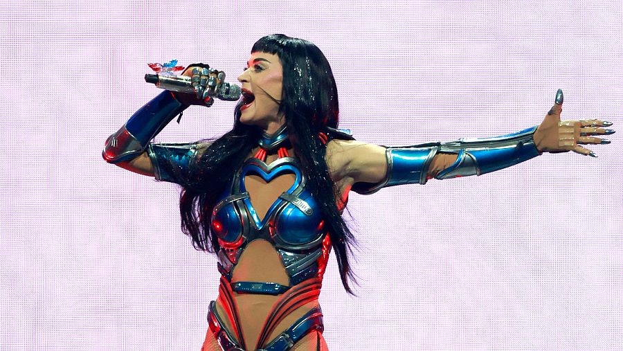 Katy Perry realizará dos conciertos en España: el 9 de noviembre en Barcelona y el 11 en Madrid.