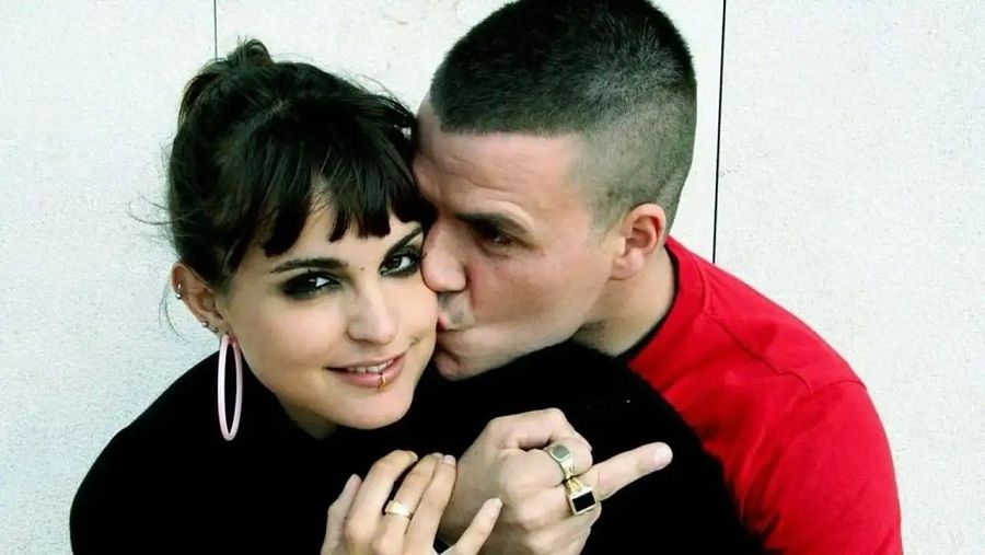 Escena de 'Yo soy la Juani' con Dani Martín y Verónica Echegui