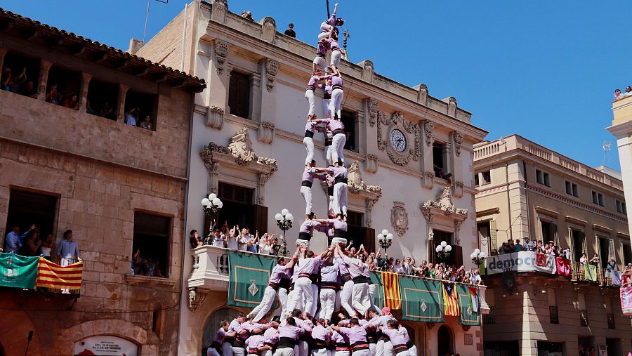 3 de 10 de la Colla Jove Xiquets de Tarragona per Sant Fèlix 2025