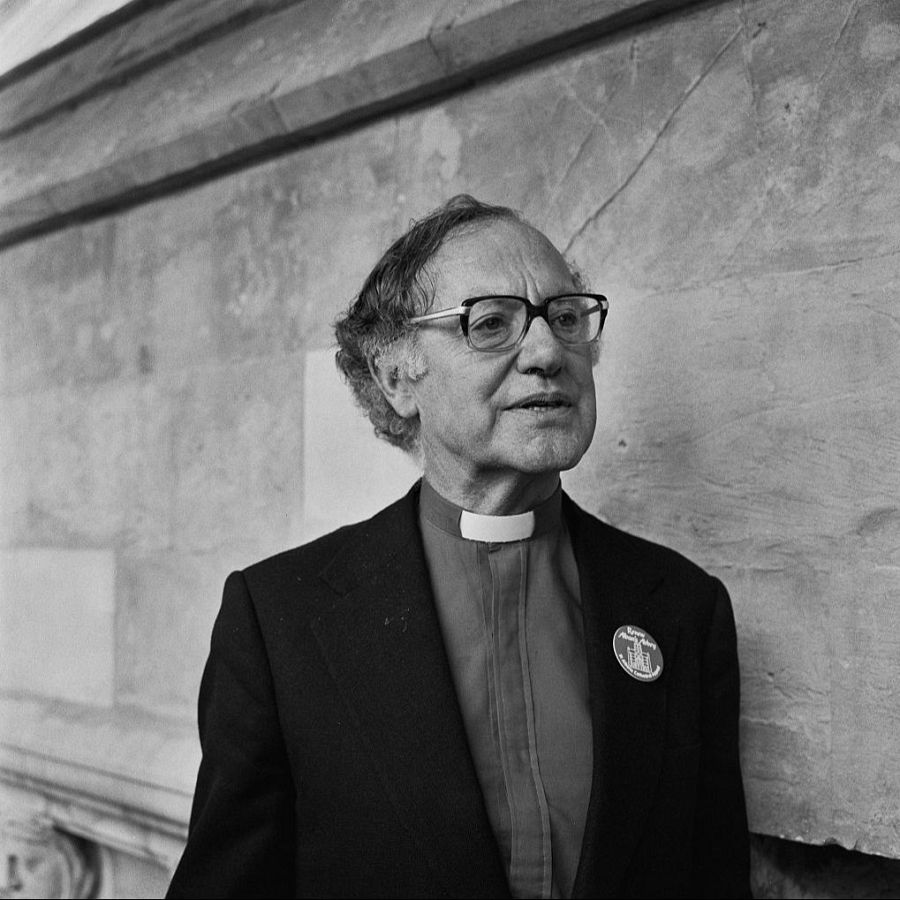 Robert Runcie, obispo de St Albans, en 1979