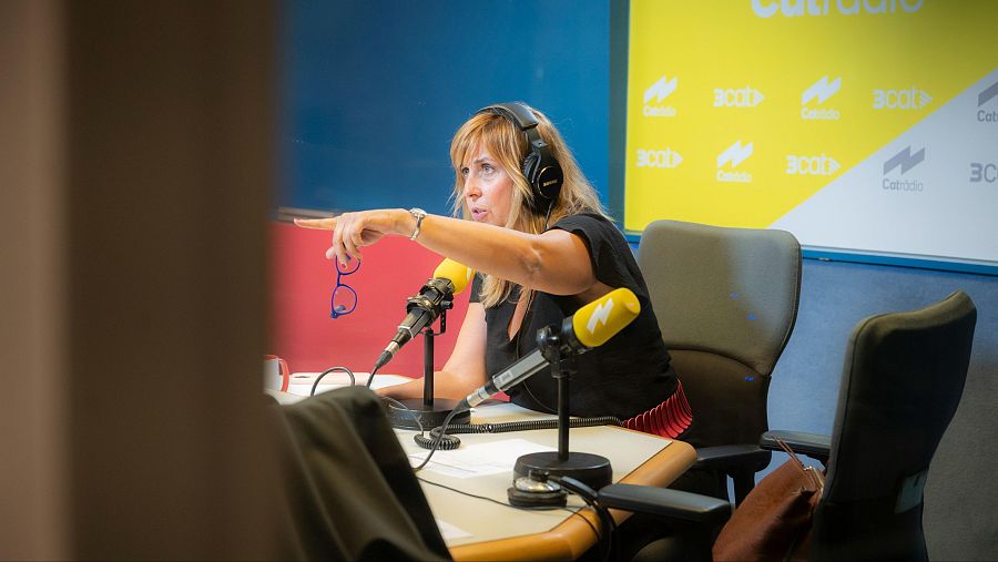 Els coneixements que va adquirir a la carrera d'empresarials li han servit a Xantal Llavina en alguns camps del periodisme.