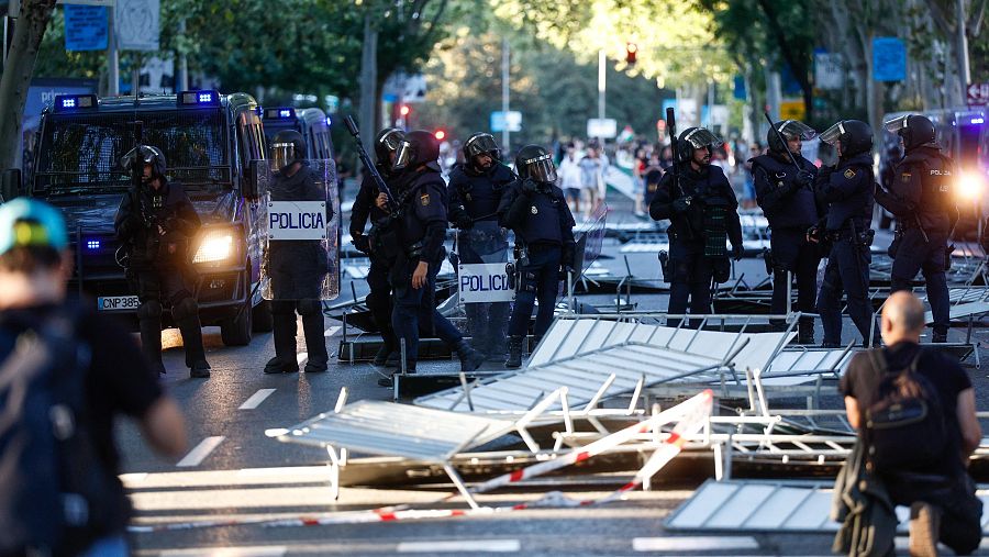 Policía en el Paseo del Prado