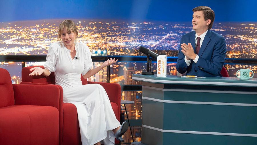 Ester Expósito, junto a Marc Giró