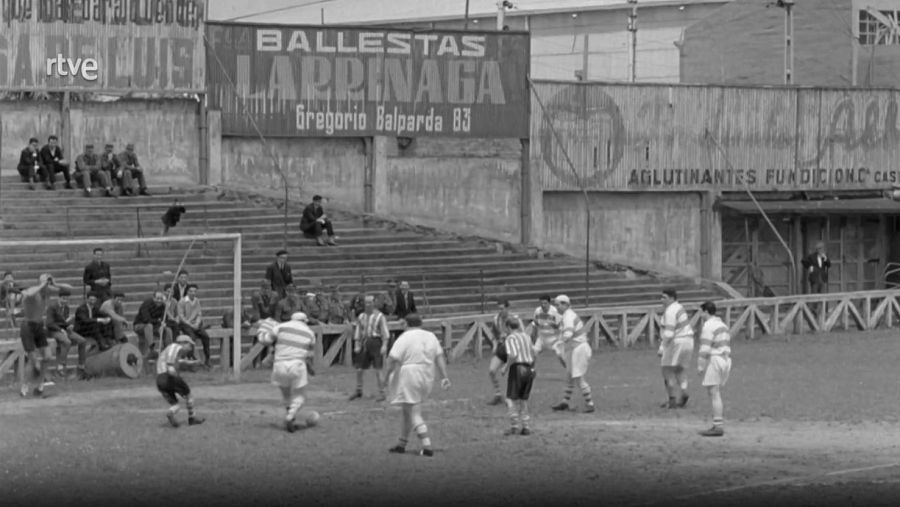 'Los archivos secretos del NO-DO': Los Beatles en Madrid y Tita Cervera, Miss España