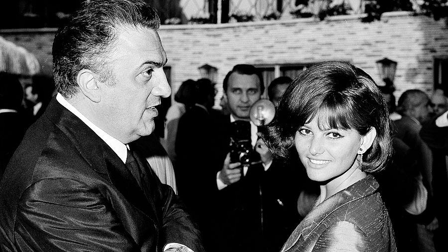 Cardinale protagoniza 'Ocho y medio' de Fellini