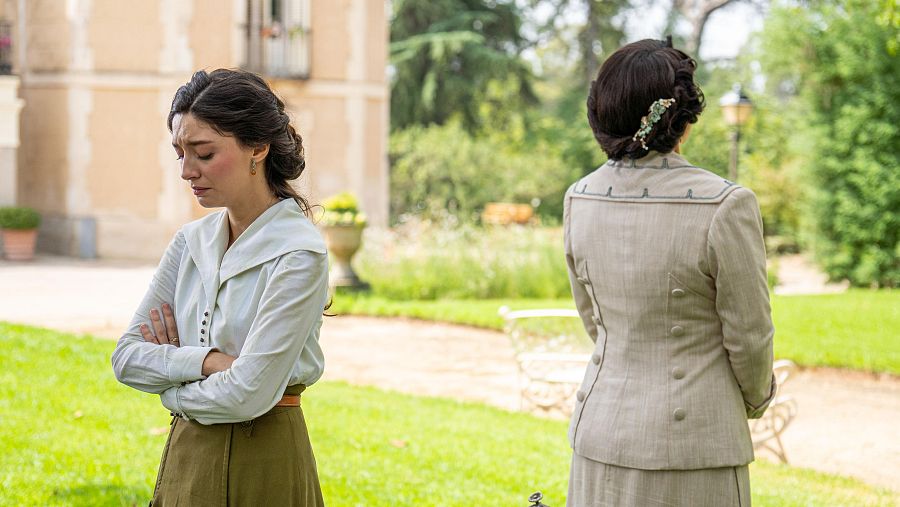 La Promesa: Ángela, destrozada tras la reveladora conversación con Leocadia
