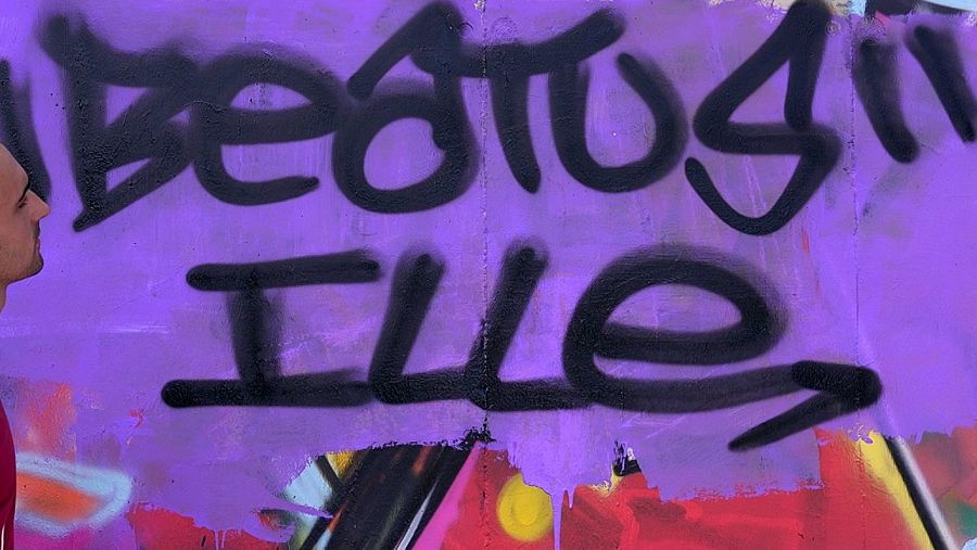 Cada año, artistas de todo el mundo decoran el pueblo de Fanzara.