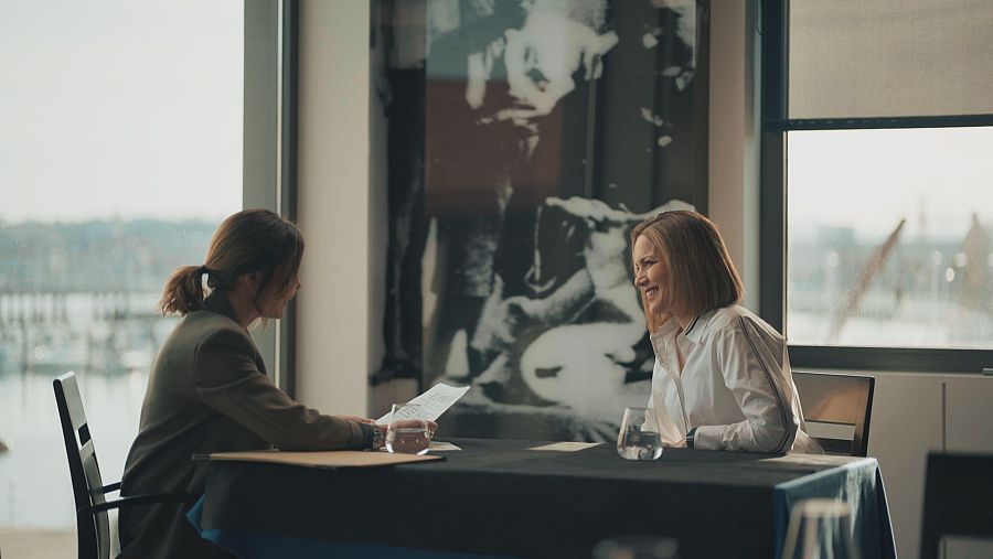 'En Primicia' recibe a Silvia Intxaurrondo