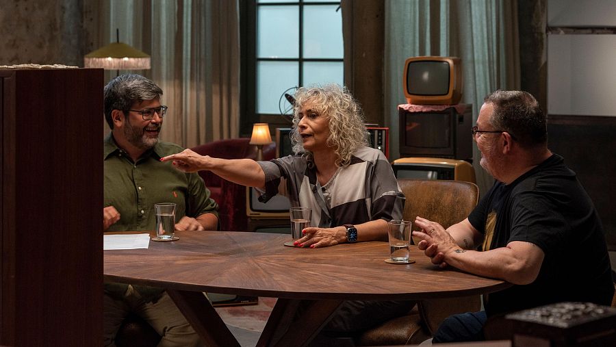 Mònica Terribas rememora la seva infància a Madrid a 'L'any que vas néixer', amb Xavi Bundó i Miqui Puig