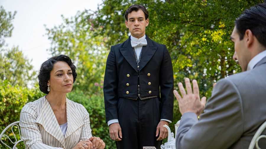 La Promesa: Lorenzo presiona a Leocadia con los preparativos de la boda