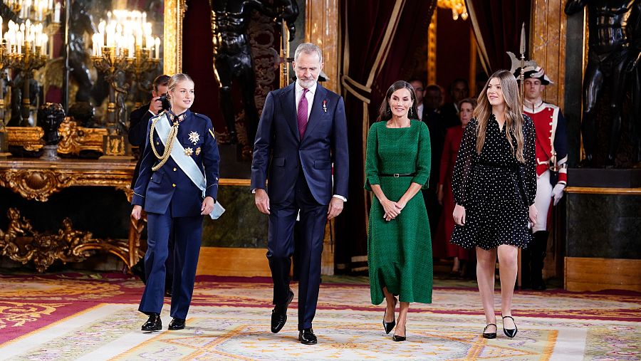 Los reyes Felipe y Letizia, La princesa Leonor y la Infanta Sofía