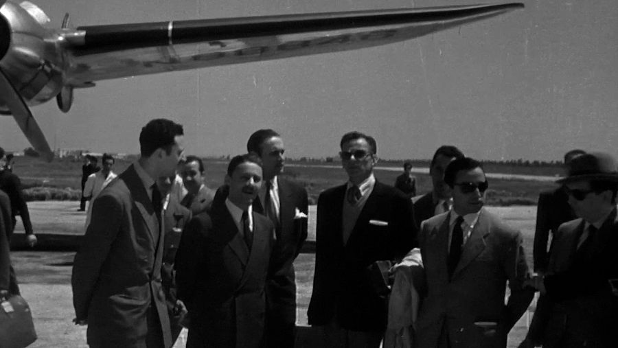 Frank Sinatra arriba a Catalunya