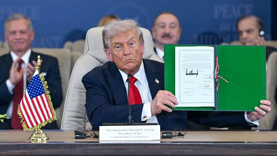 Trump sella con Catar, Turquía y Egipto la paz en Gaza en una cumbre con una veintena de líderes