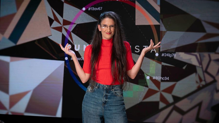 Maria Nicolau al plató del programa 'Punts deVista' de La 2Cat