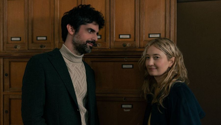 Francesco Carrill y Alba Rohrwacher, en 'Tres adioses'.