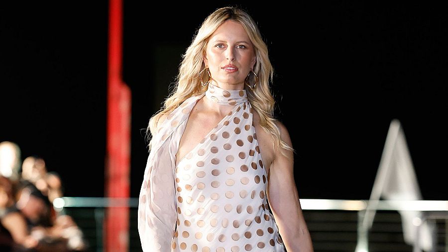 Karolina Kurkova, la sirena de Gran Canaria Swin Week 2025