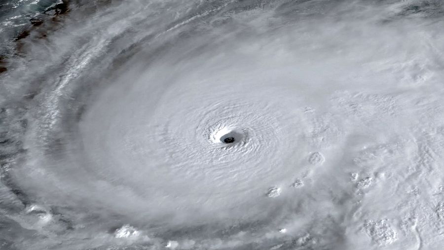 Vista satelital de la tormenta tropical Melissa sobre el mar Caribe