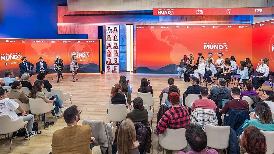 Presentación de 'Hasta el fin del mundo'