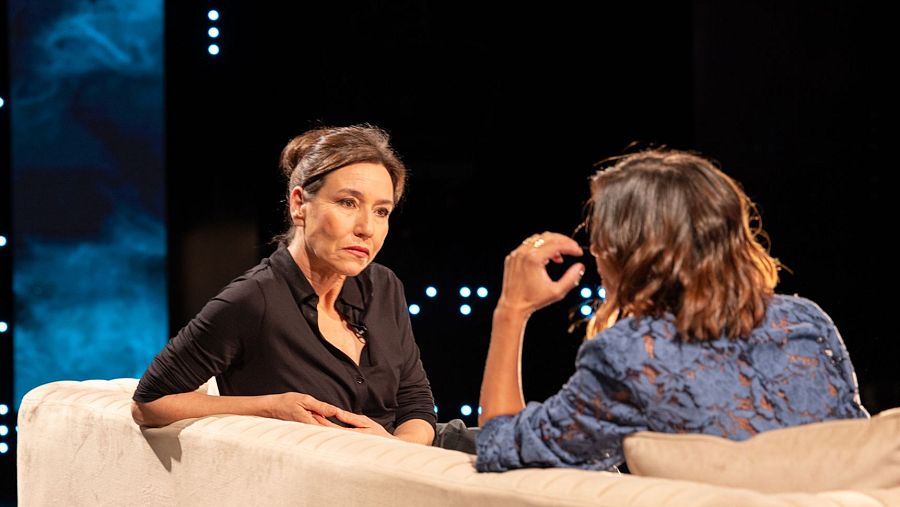 Lola Dueñas repasará con Elena S. Sánchez su trayectoria y sus inicios en 'Mensaka'