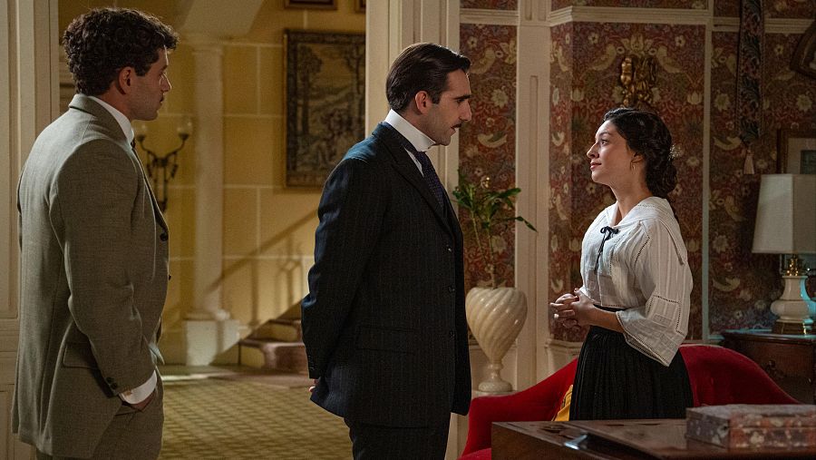 La Promesa: Lorenzo descubre toda la verdad sobre el viaje de Ángela y Curro