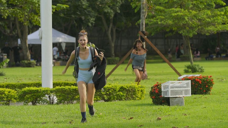 Yolanda Ramos y Ainoa Olivares llegan al check point de la primera etapa