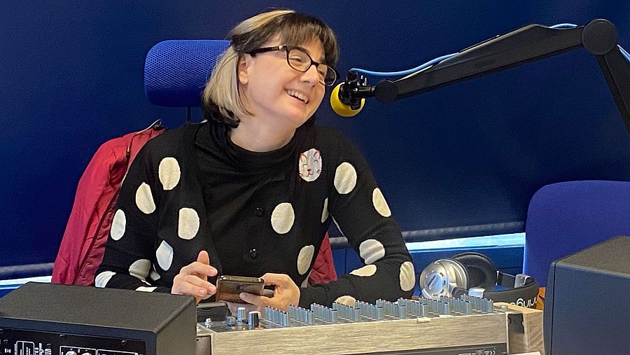 Jésica Cristóbal es la técnica de sonido y formadora comunitaria que acompaña a las lideresas