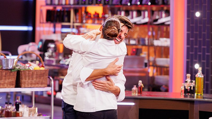 Mariló y Miguel Torres, celebrando ayer la gran final