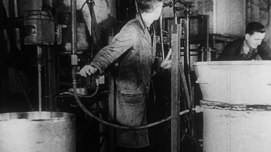 La penicil·lina arriba a Espanya i el Dr. Fleming visita Barcelona