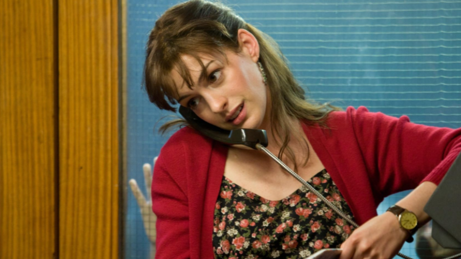 Anne Hathaway en un momento de 'Siempre el mismo día'