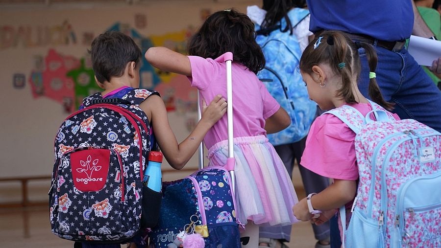 Un grupo de niñas en un centro escolar de Málaga