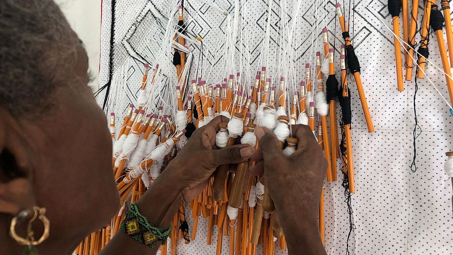 El sonido de la labor (Tania Candiani, 2019)