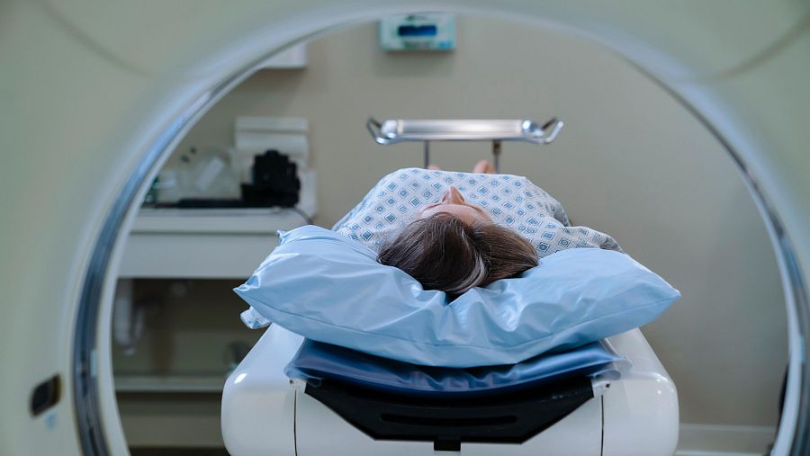 Demoras en citas con especialistas.