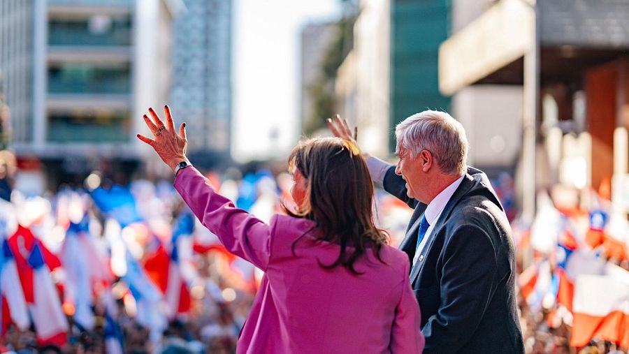 Acto de campaña de Kast en Chile