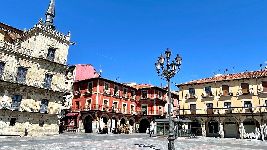 La Plaza Mayor de León