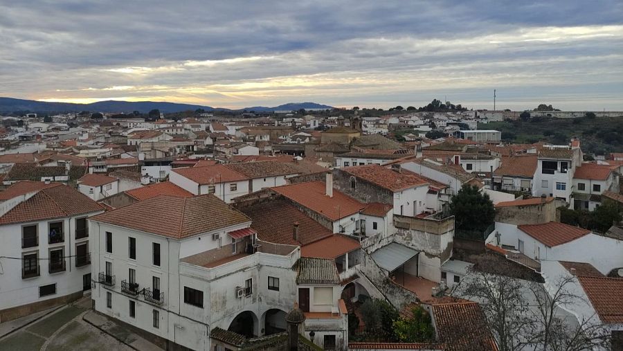 Valencia de Alcántara, vista desde la fortaleza del castillo.
