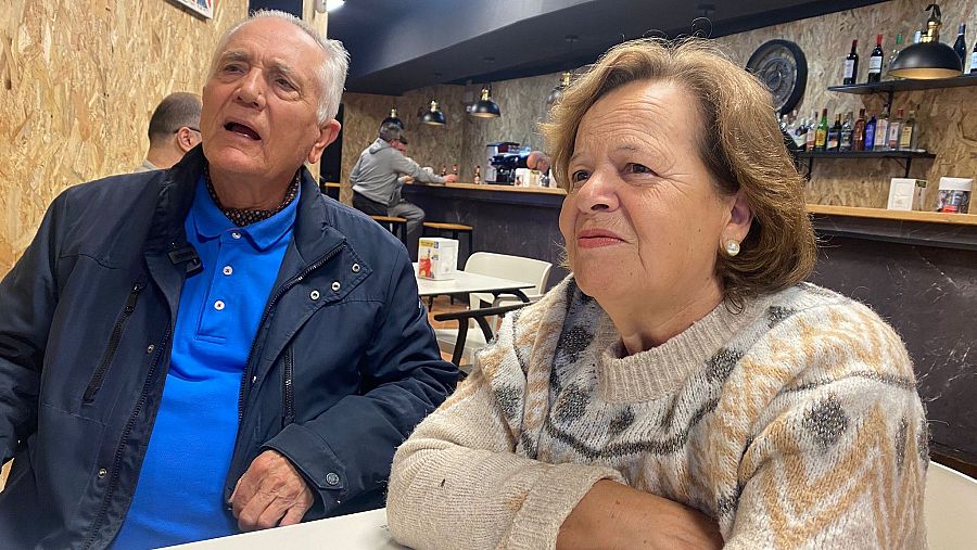 Lotería Navidad 2025: Ramiro y Pili, premiados con el Gordo en El Gordo