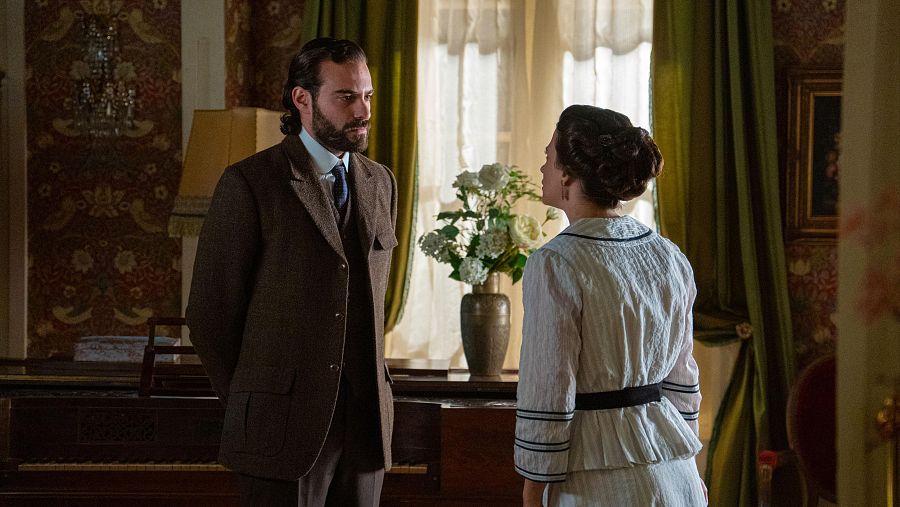 La Promesa: Martina evita a Adriano