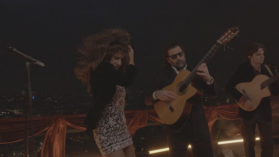 Actuación de Rosario y Ketama en La casa de la música